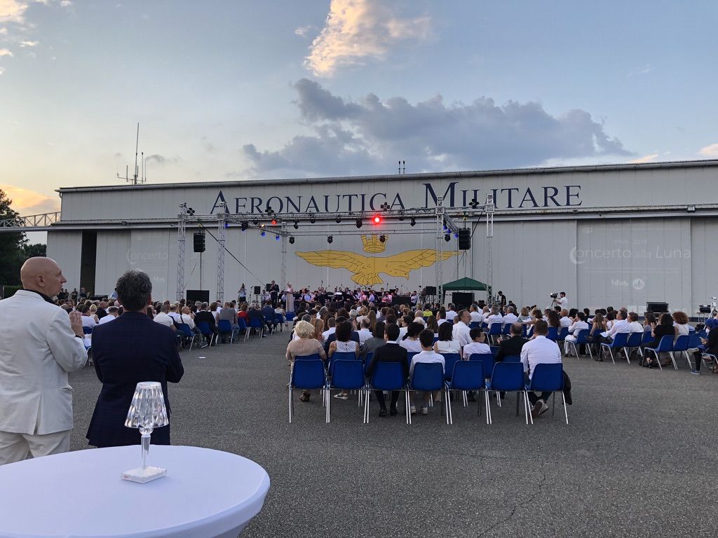Aeronautica Militare, Concerto alla Luna — allestimento audio e luci